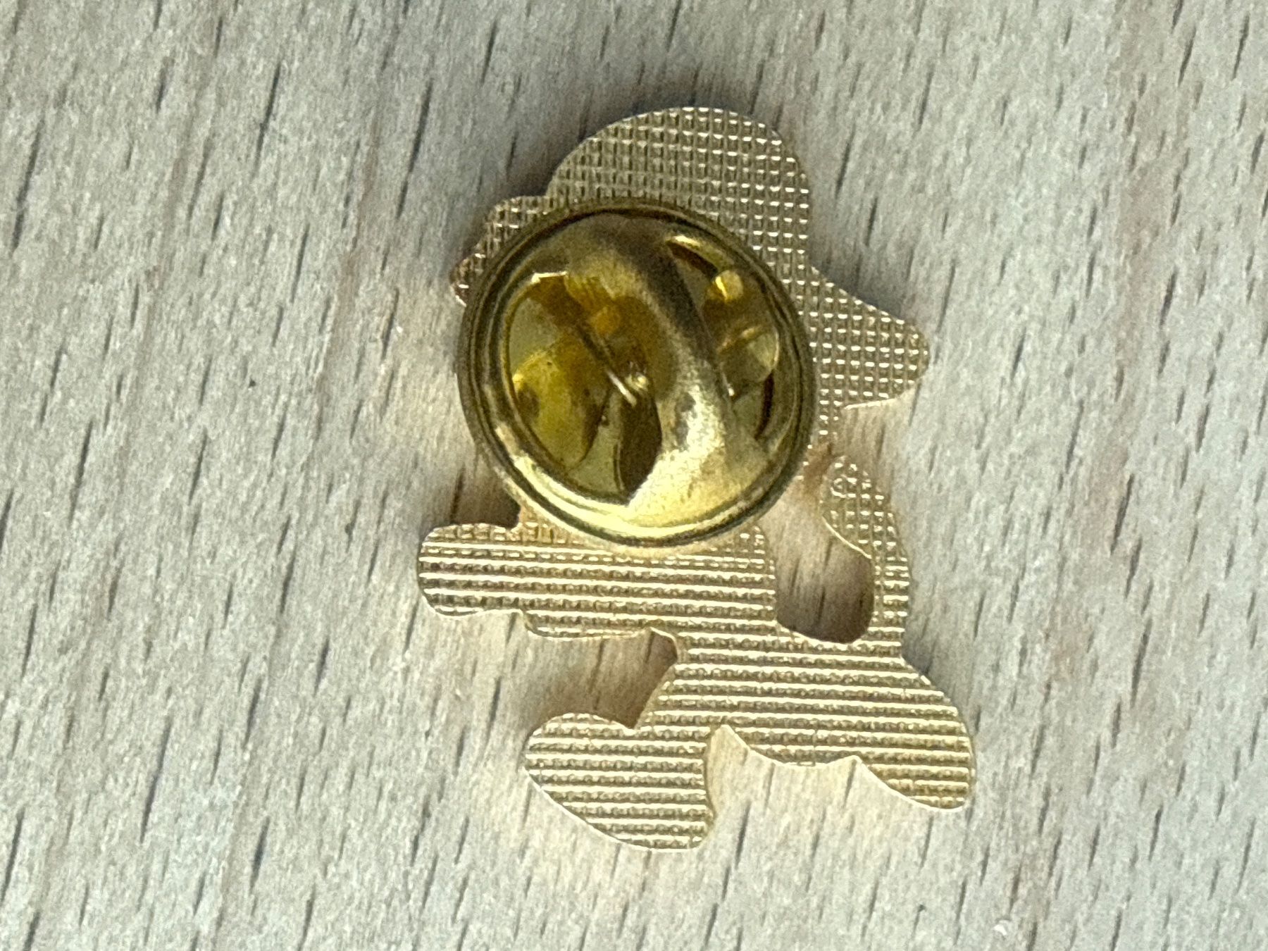 Placchette & Badge: Pin Züri Leu – Usato da Glattbrugg venduto da Schweigmatt 1