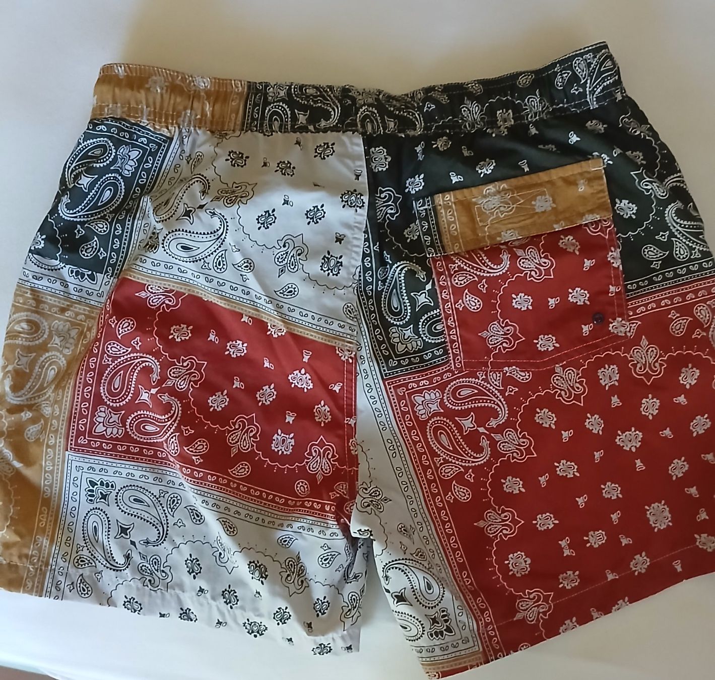 Costumi da bagno: PULL & BEAR HERREN BADEHOSE GRÖSSE L – Nuovo (secondo la descrizione) da Villa Luganese venduto da luxlady 5