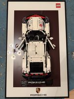 LEGO Porsche 911 RSR + Displayrahmen 80cm x 50cm
