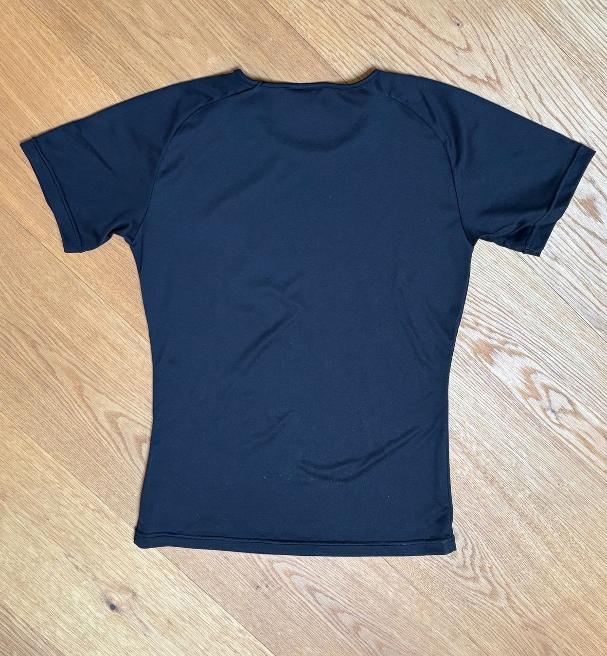 Craft T-shirt: CRAFT Shirt - schwarz Grösse 36 – Usato da Bern venduto da lolapennt 1
