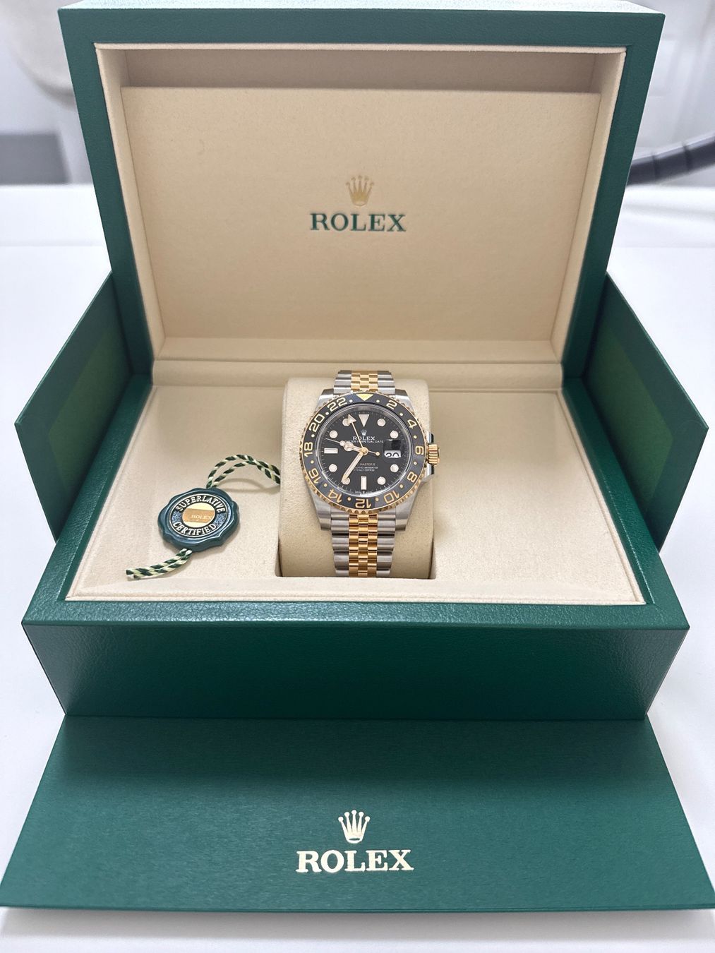 Rolex Orologi: Rolex GMT-Master II Zombie May 2026 - Complet Set! – Nuovo e nell'imballaggio originale da Zürich venduto da FO2025