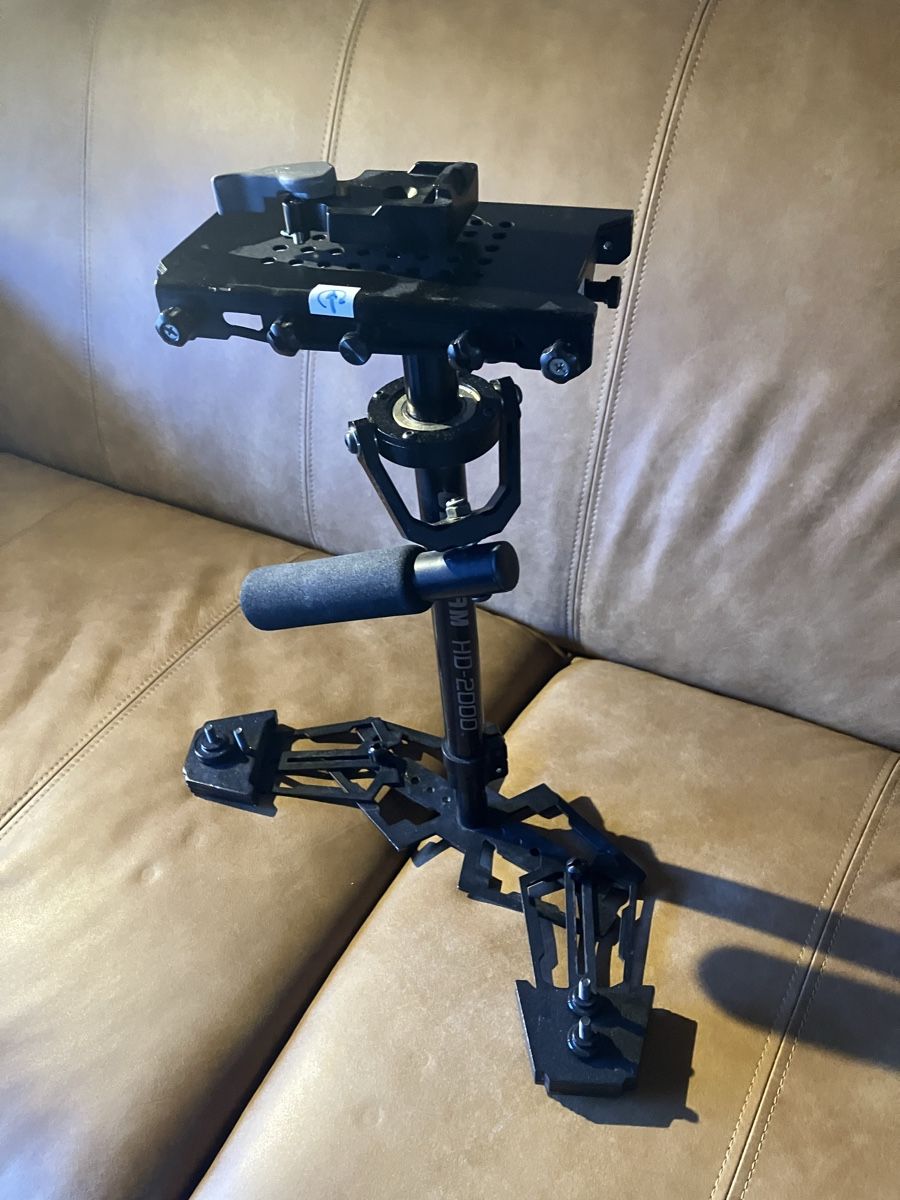 Altri Accessori: Stabilisateur de caméra Glidecam HD2000 – Usato da Martigny venduto da Ciredecedre