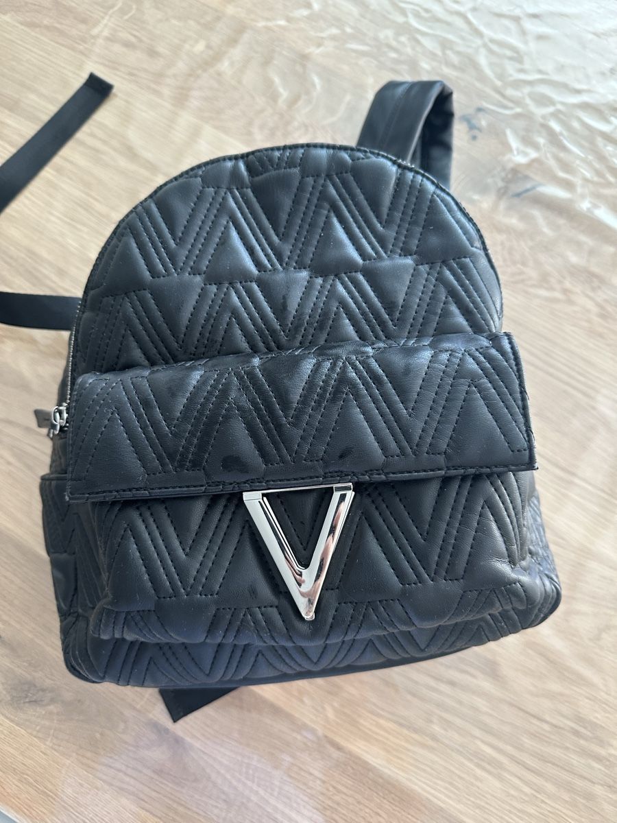 Zaini: Valentino sac à dos – Usato da Courgevaux venduto da missceline5 1