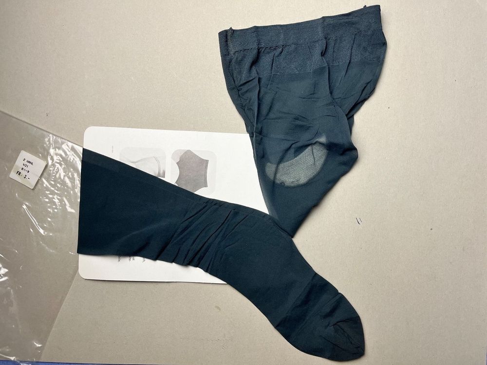 Fogal Strümpfe & Strumpfhosen: Strumpfhose Fogal Saint Trop, 2. Wahl, grau, Grösse S – Neu (gemäss Beschreibung) aus Rudolfstetten von gst_g7xl 2