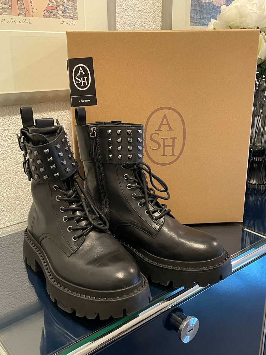 ASH Nieten Boots 39 Leder schwarz Stiefel Winter (Gebraucht