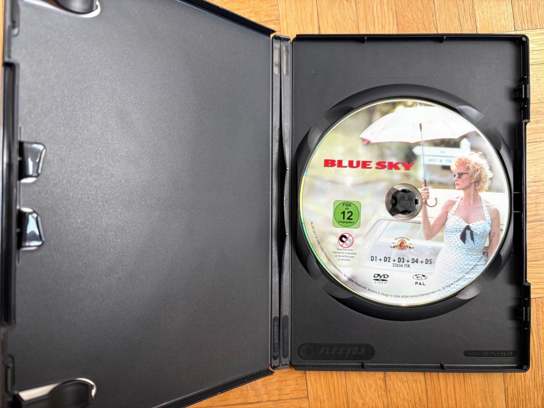 Tutti i DVDs: Blue Sky - DVD – Nuovo (secondo la descrizione) da Zürich venduto da Malcom 1