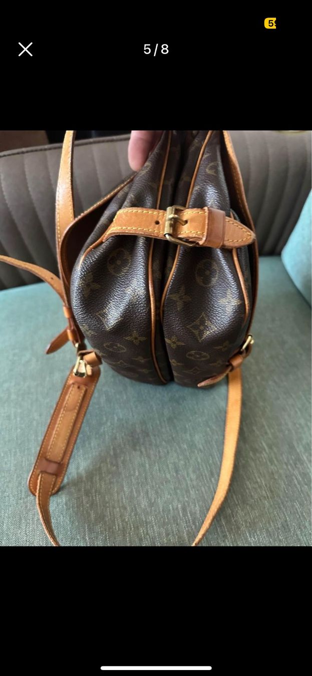 Louis Vuitton Taschen für Damen: Louis Vuitton Monogram Samur 30🍁🍂 – Gebraucht aus Laufen von Vatti 2