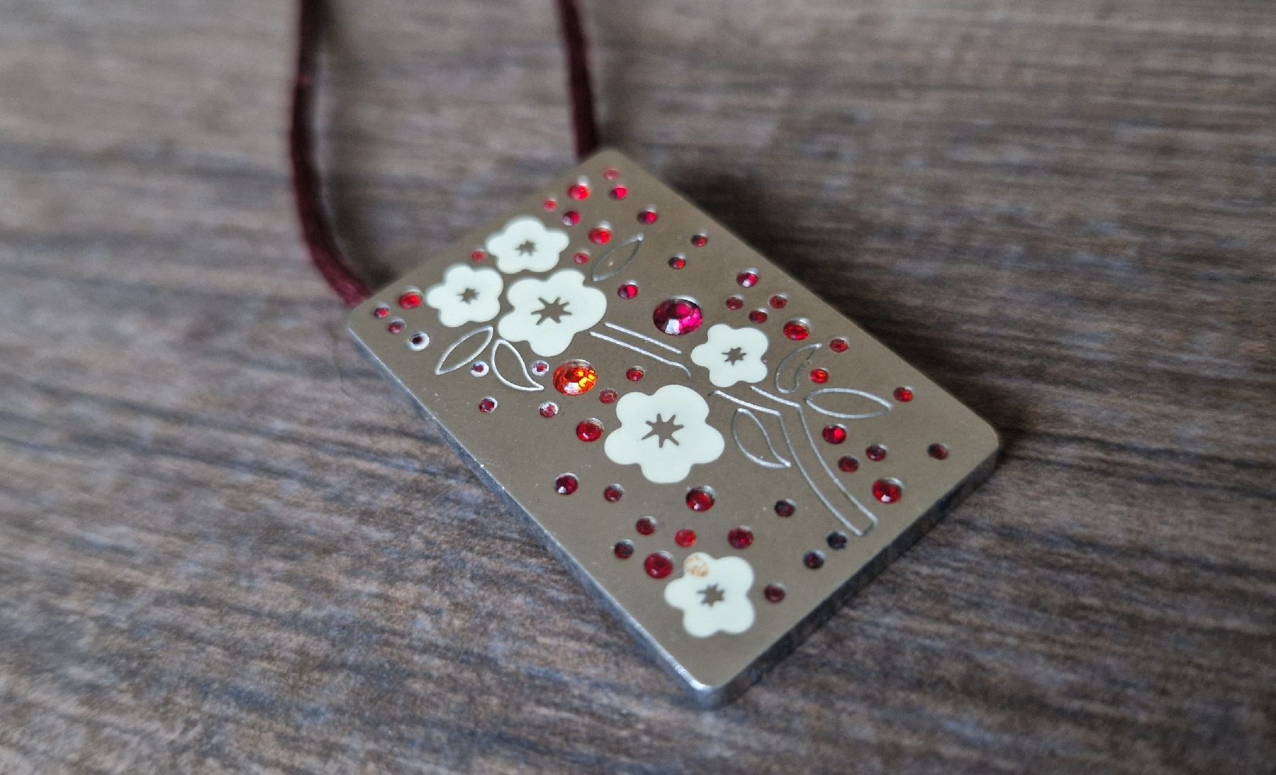 Ketten: collier Swatch Cherry Blossom – Gebraucht aus Fribourg von kimlan 1