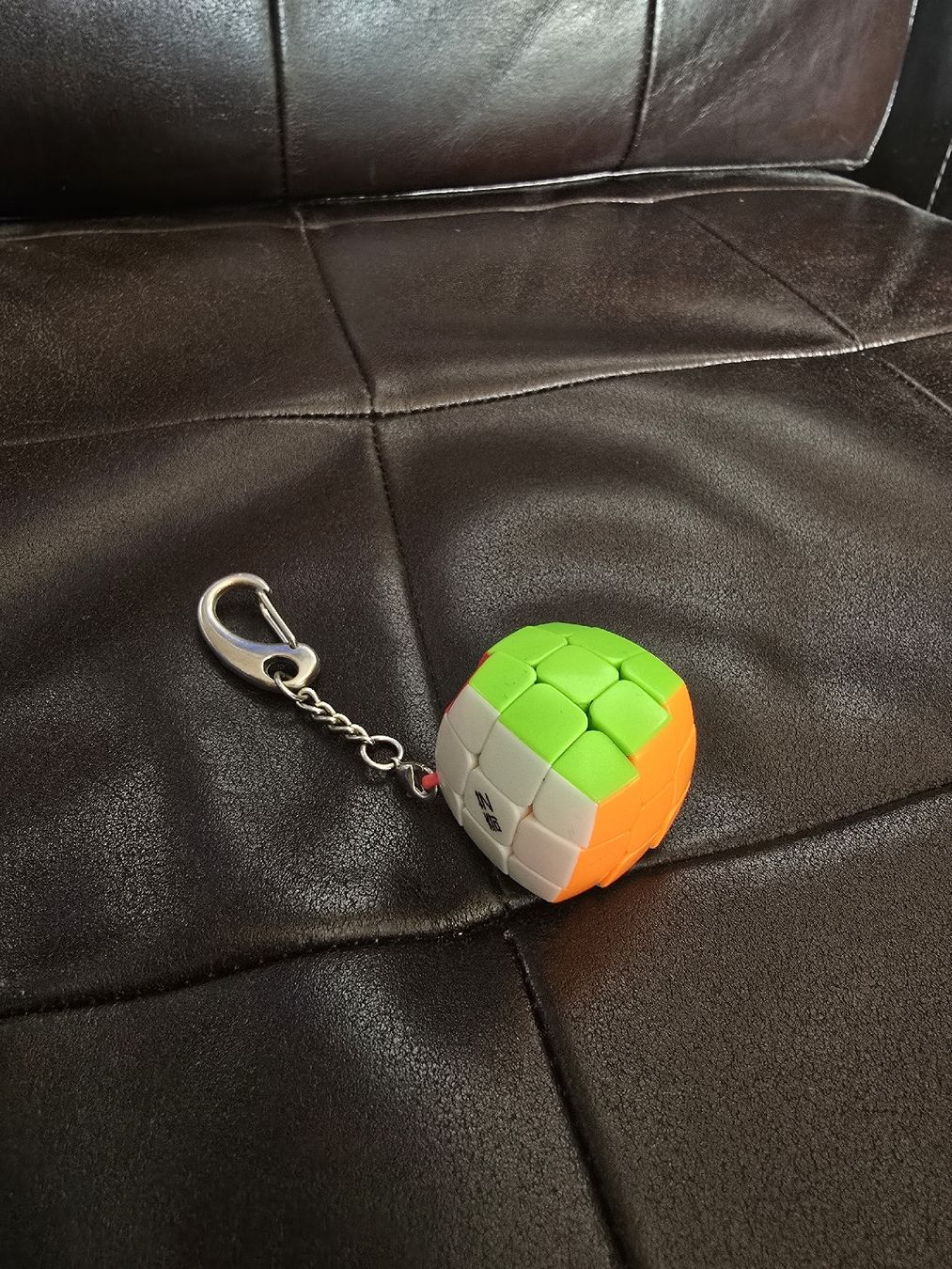 Rubik's Giochi: Mini Rubik's Cube Schlüsselanhänger – Nuovo (secondo la descrizione) da Bronschhofen venduto da dvnb 1