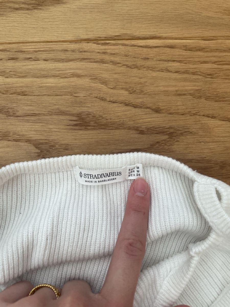 Stradivarius Top: stradivarius weisses und blaues top – Usato da Zürich venduto da M500ZH 2