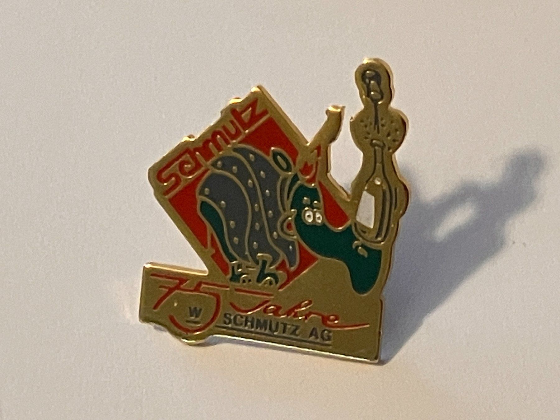 Placchette & Badge: 1 Pin Schmutz AG 75 Jahre – Usato da Basel venduto da djwwpp
