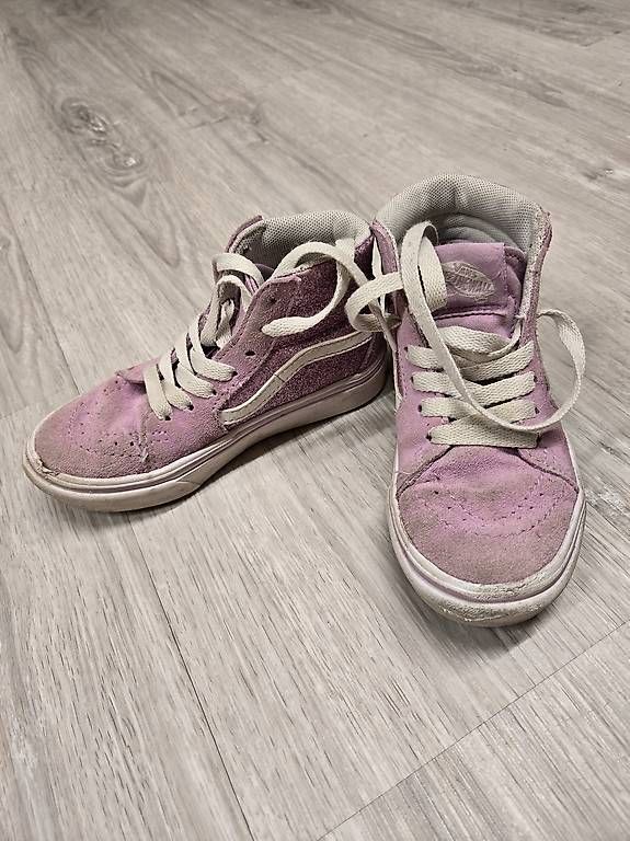 Schuhe für Mädchen: Vans Schuhe Gr. 27 – Gebraucht aus Münsingen von Nik010