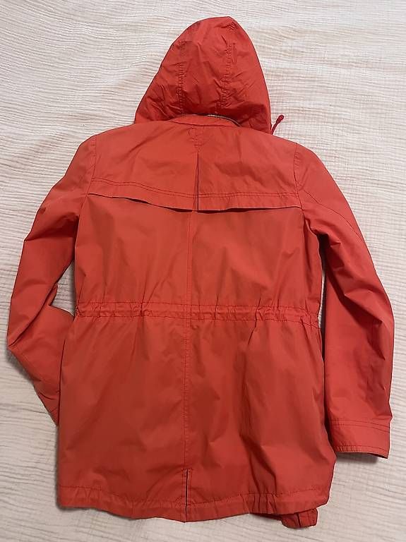 Giacche: rote wasserdichte Jacke – Usato da Zürich venduto da ruh_qrn7 1