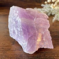 ✲ Kunzit Rohstein ✲ 162g / 64mm UV aktiv Kunzite Raw