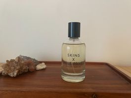 SKINS x SALLE PRIVÉE Eau de Parfum 100ml Flasche