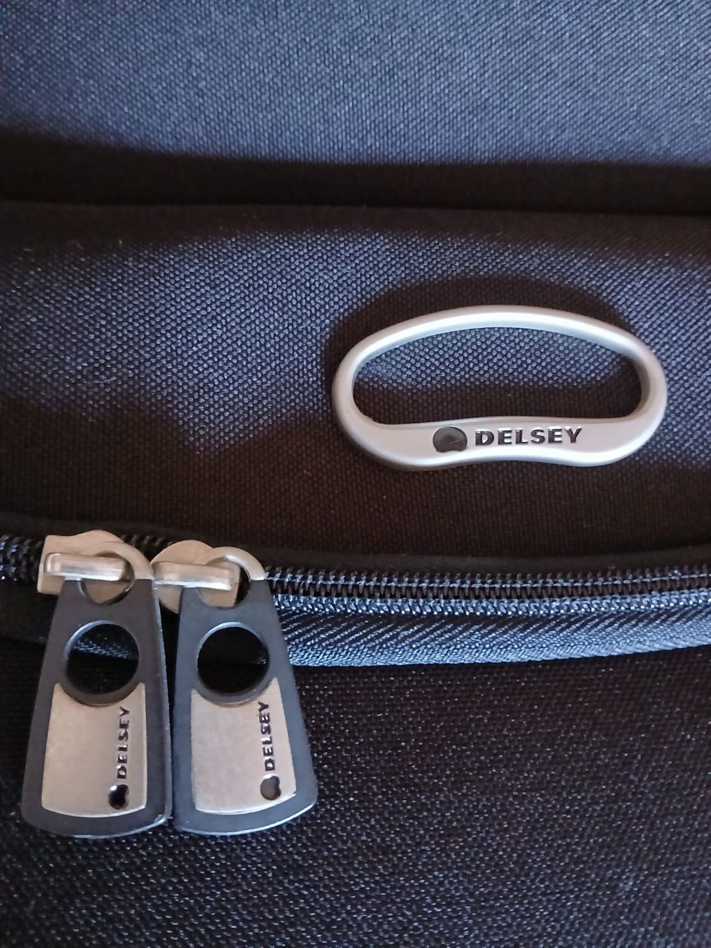 Delsey Reisekoffer: Rollkoffer Delsey – Neu (gemäss Beschreibung) aus Krauchthal von mago371 9