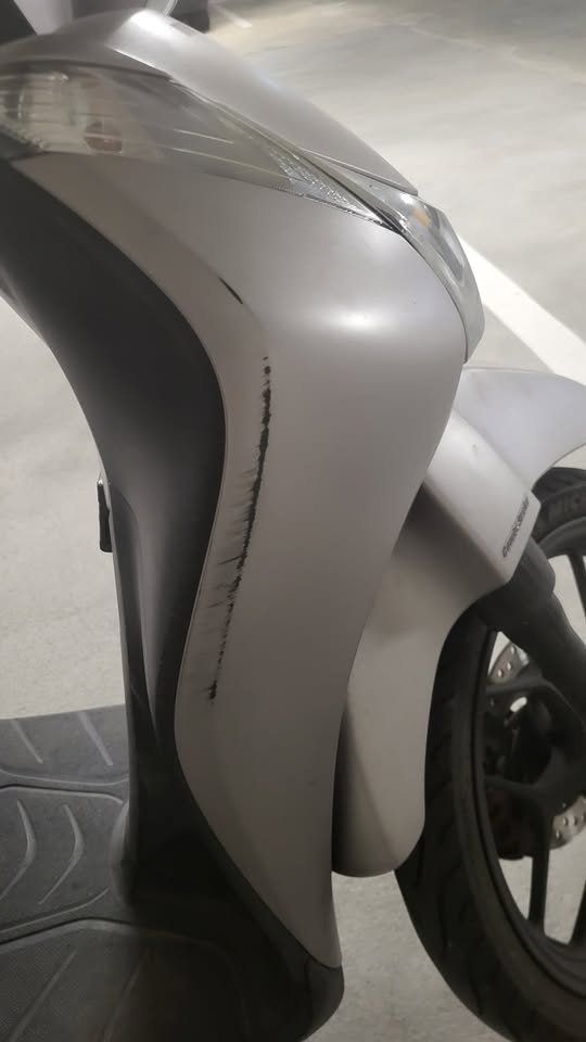 Honda Scooters: Honda SH 125 Mode – D'occasion à St-Aubin-Sauges par nic_mmc8 6