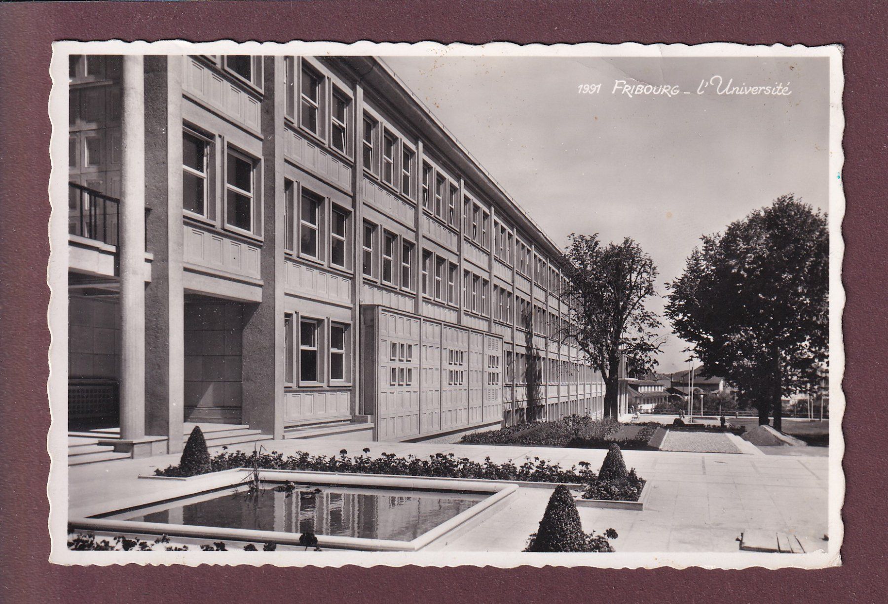 Cartoline postali: FRIBOURG - Université - 1943 // pli // – Usato da Pully venduto da nicecards