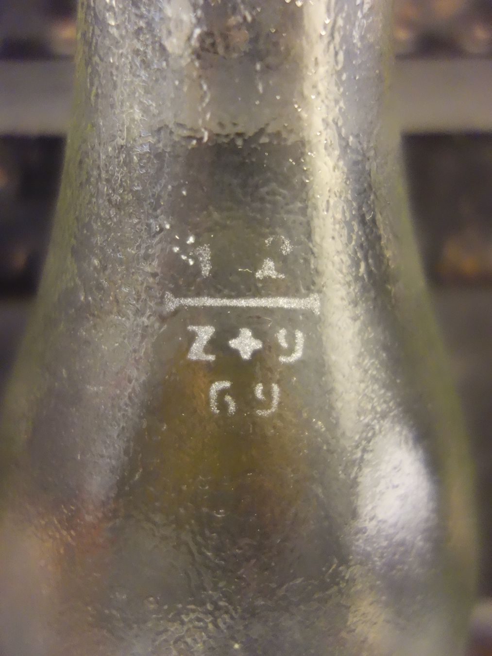 Bicchieri, Caraffe & Bottiglie: alte Flasche EMILIO E. PERI LUGANO 1969 – Usato da Kerzers venduto da Flaschenposten 9