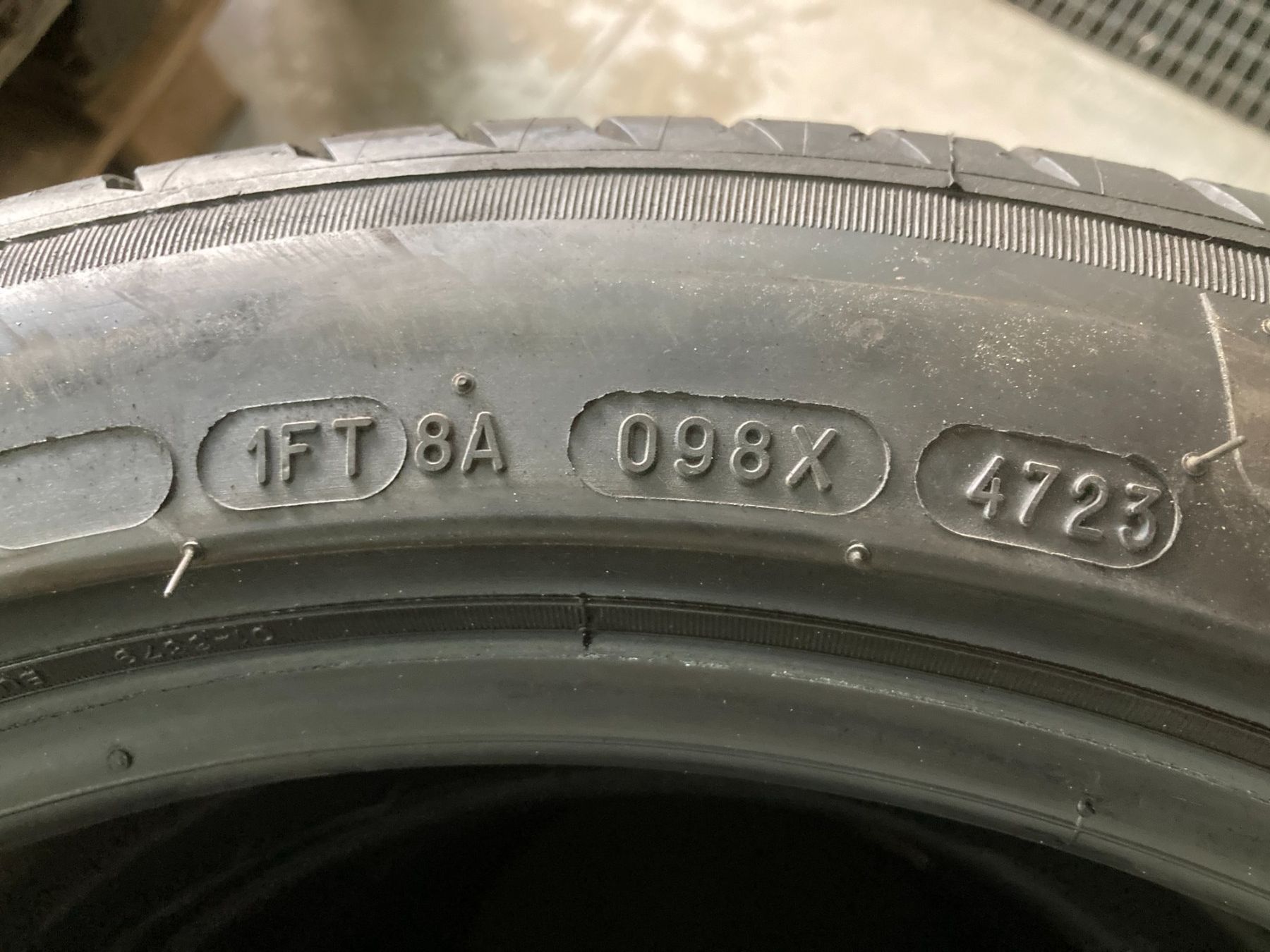 Michelin Pneus & Kompletträder: 225/45R17 Sommerpneu Michelin – Gebraucht aus Cham von WB2223 2