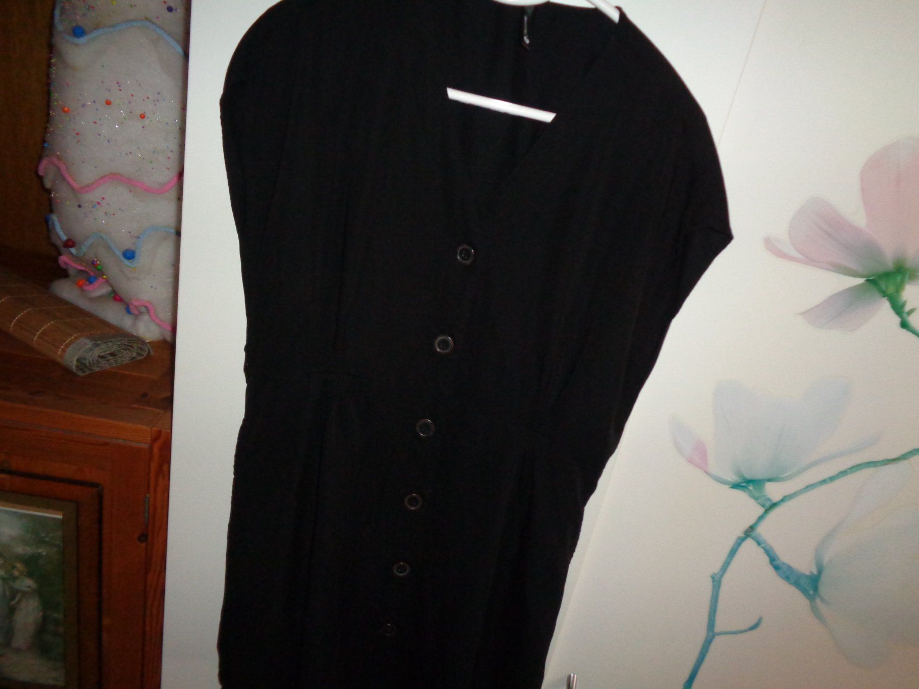 Vestiti: *** schwarzes Kleid *** / grosse Knöpfe / Chicoree ab 1.00 – Nuovo (secondo la descrizione) da Othmarsingen venduto da Leuchtturmlady 1