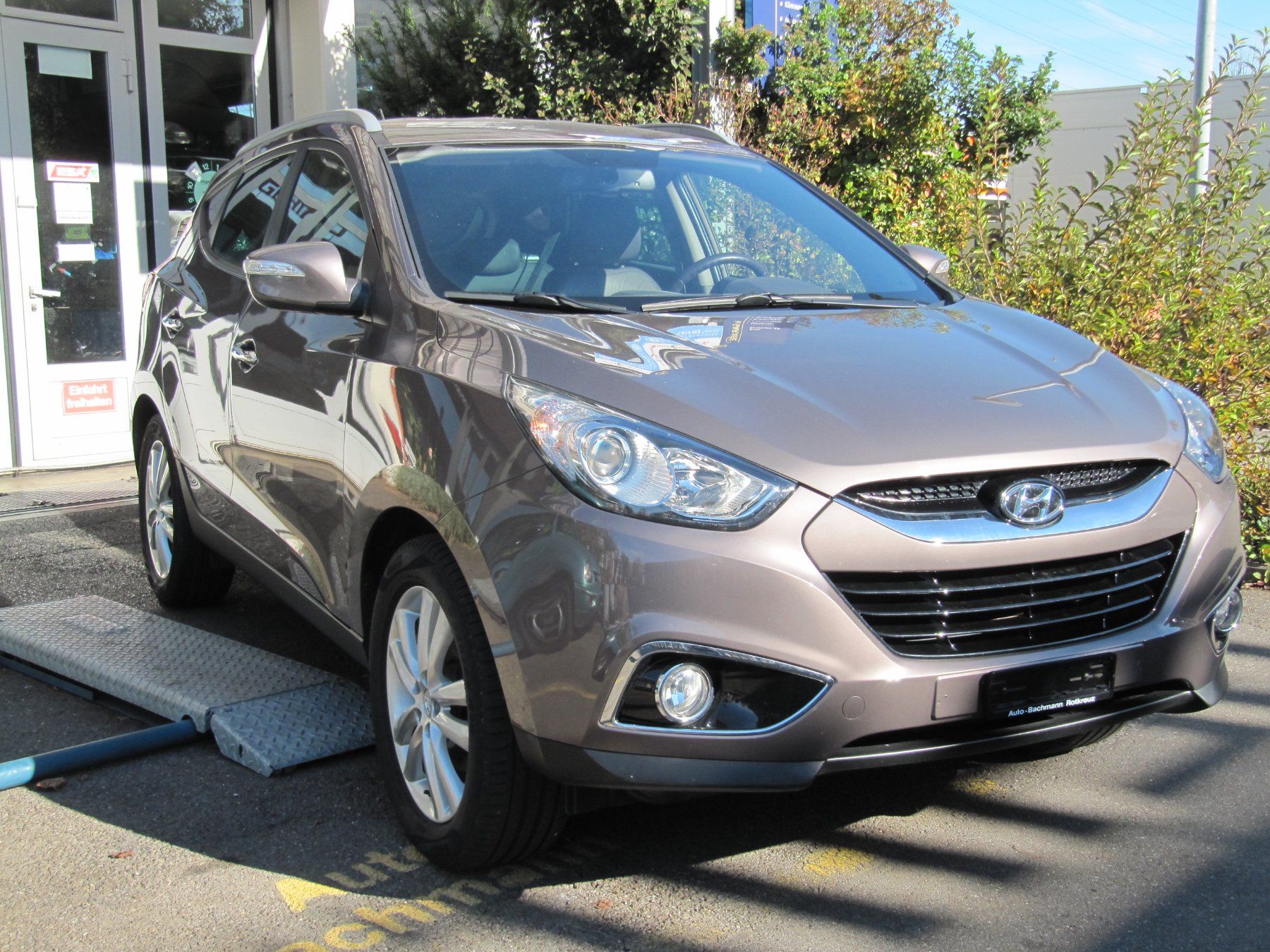Hyundai Automobili: Hyundai iX35 2.0 – Usato da Rotkreuz venduto da auto-bachmann 8