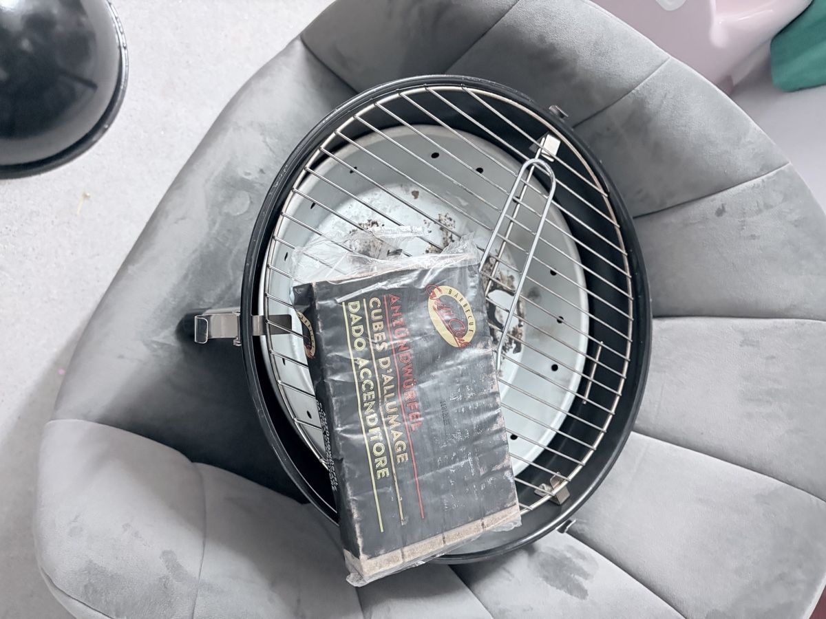 Griglie: Kompakter Grill perfekt fürs Camping – Usato da Emmenbrücke venduto da ivo_v2zd 1