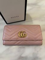 Gucci GG Marmont portefeuille cuir rose poudré /authentique