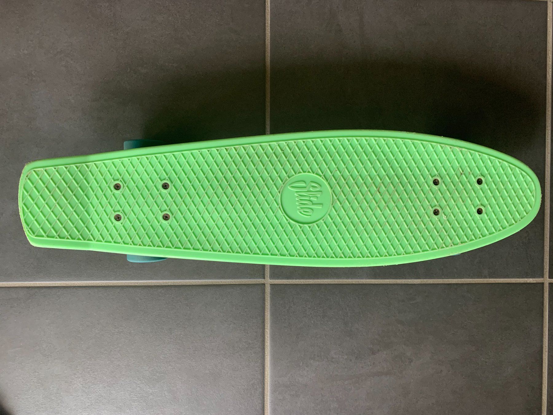 Skateboards: Skateboard – Usato da Les Breuleux venduto da Jboju