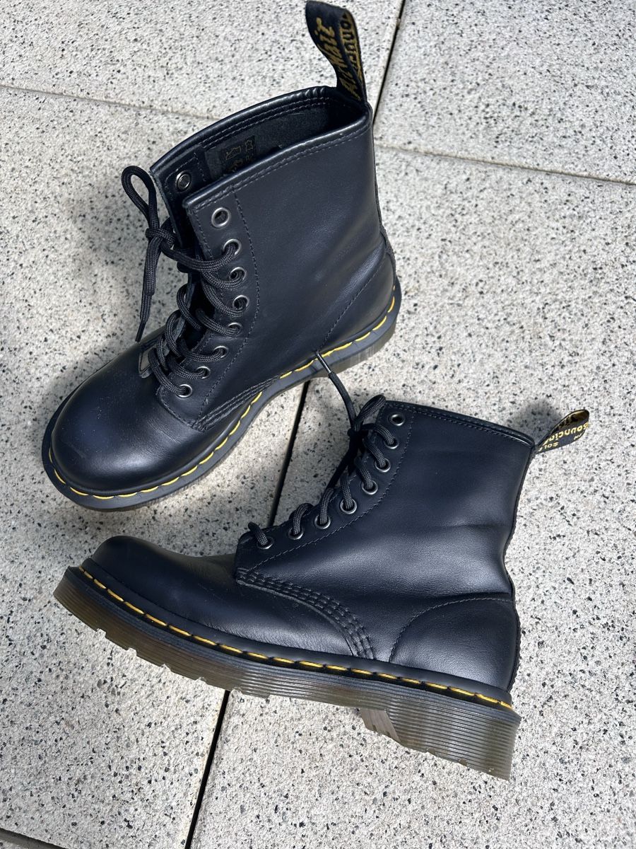 Dr. Martens Scarpe da uomo: Dr Martens comme neuves pointure 36 – Nuovo (secondo la descrizione) da Vuadens venduto da MLM01
