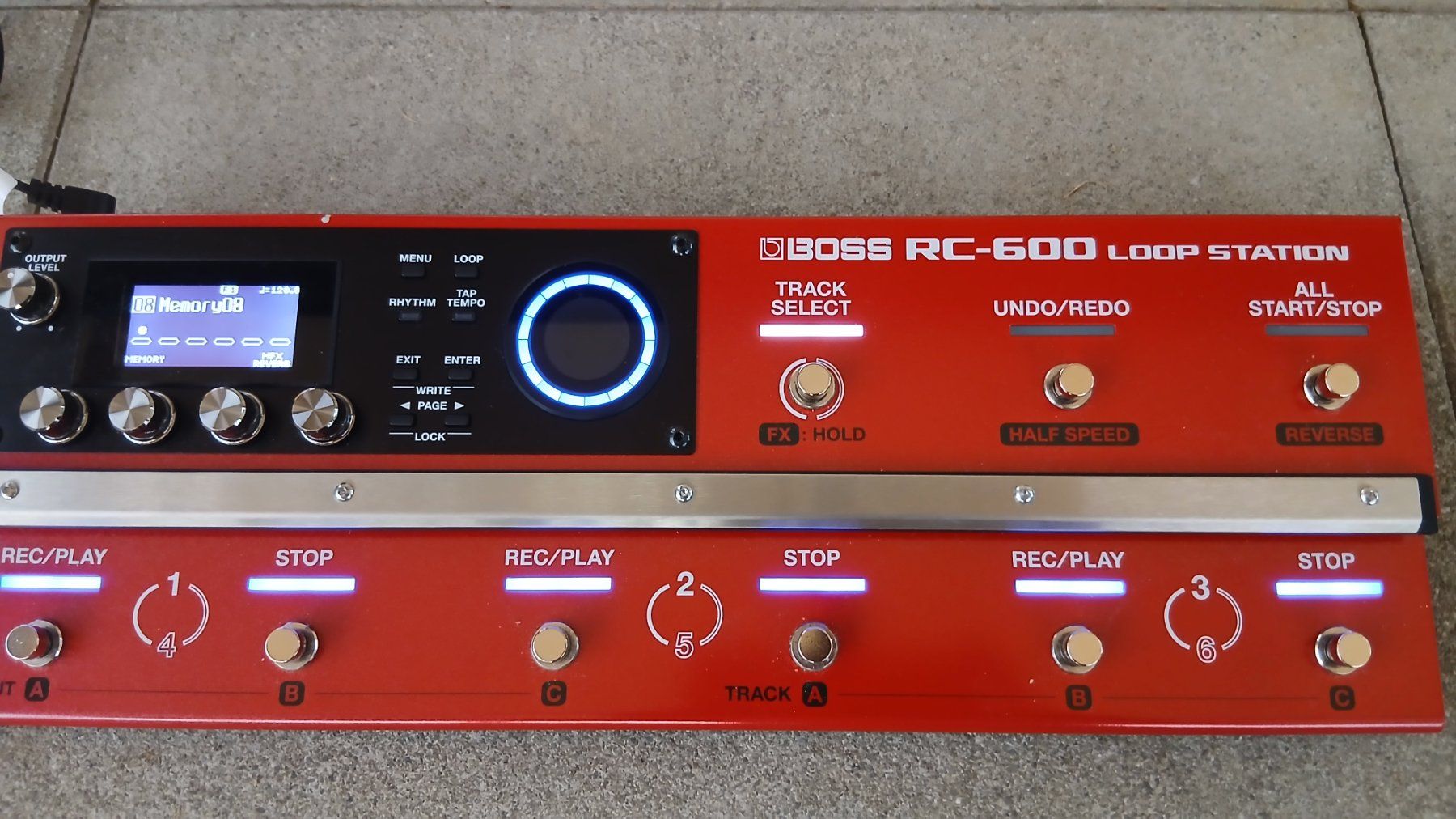Boss Strumenti musicali: Loop Station Boss RC-600 – Nuovo e nell'imballaggio originale da Cossonay-Ville venduto da 021epi70 9