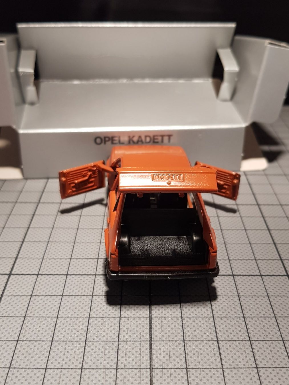 Opel Modellini d'auto: Opel Kadett-D – Nuovo e nell'imballaggio originale da Chézard-St-Martin venduto da AlPat-Collections 2
