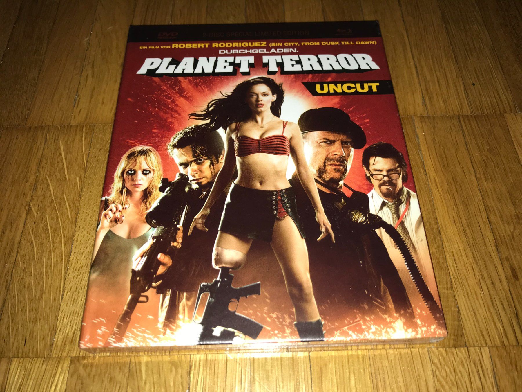 Tous les DVDs: Planet Terror - MEDIABOOK - UNCUT – Neuf avec emballage d'origine à Basel par havsok