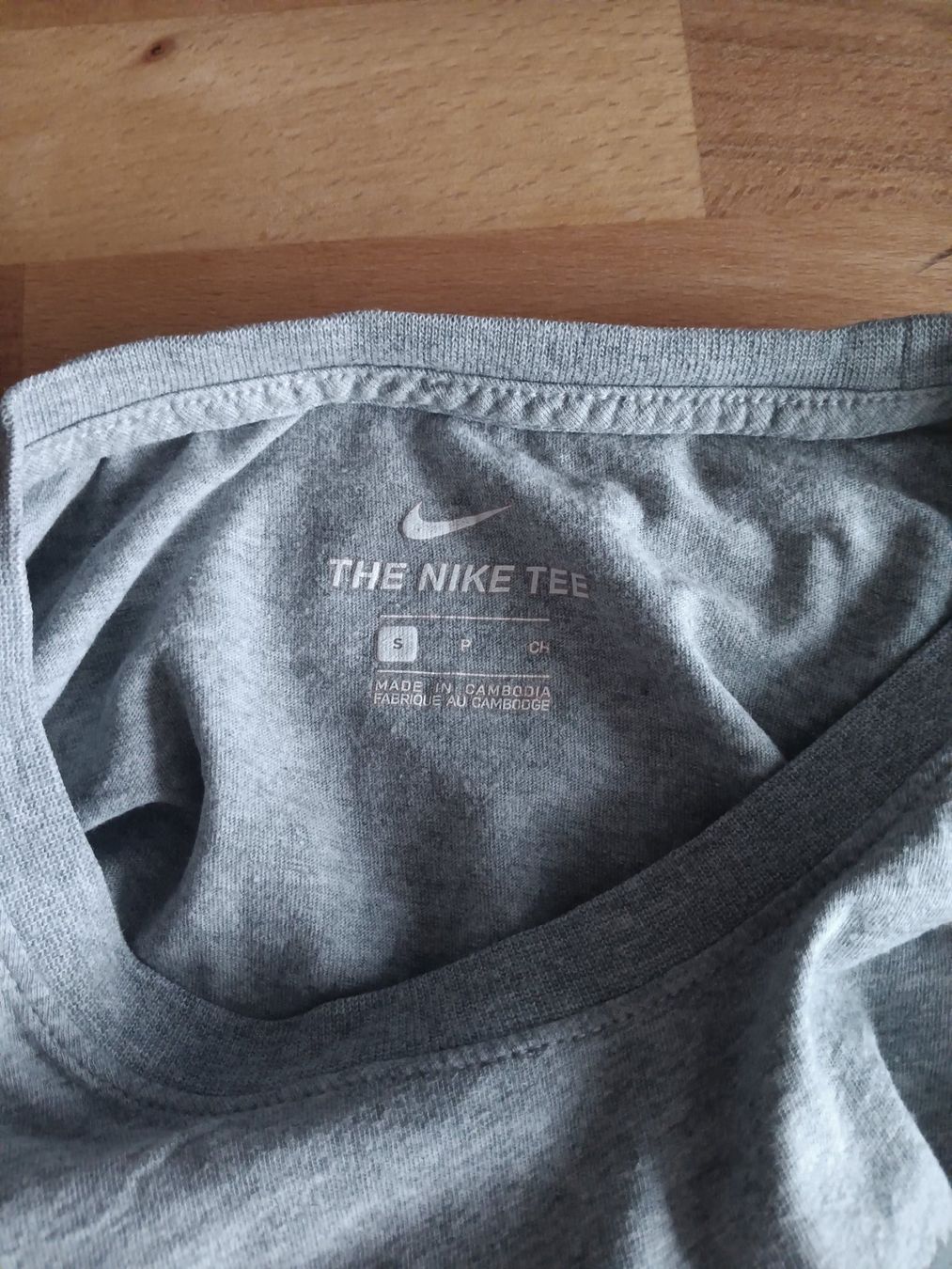 Nike T-Shirts: T shirt NIKE – Gebraucht aus Neuchâtel von den_7x9p 1