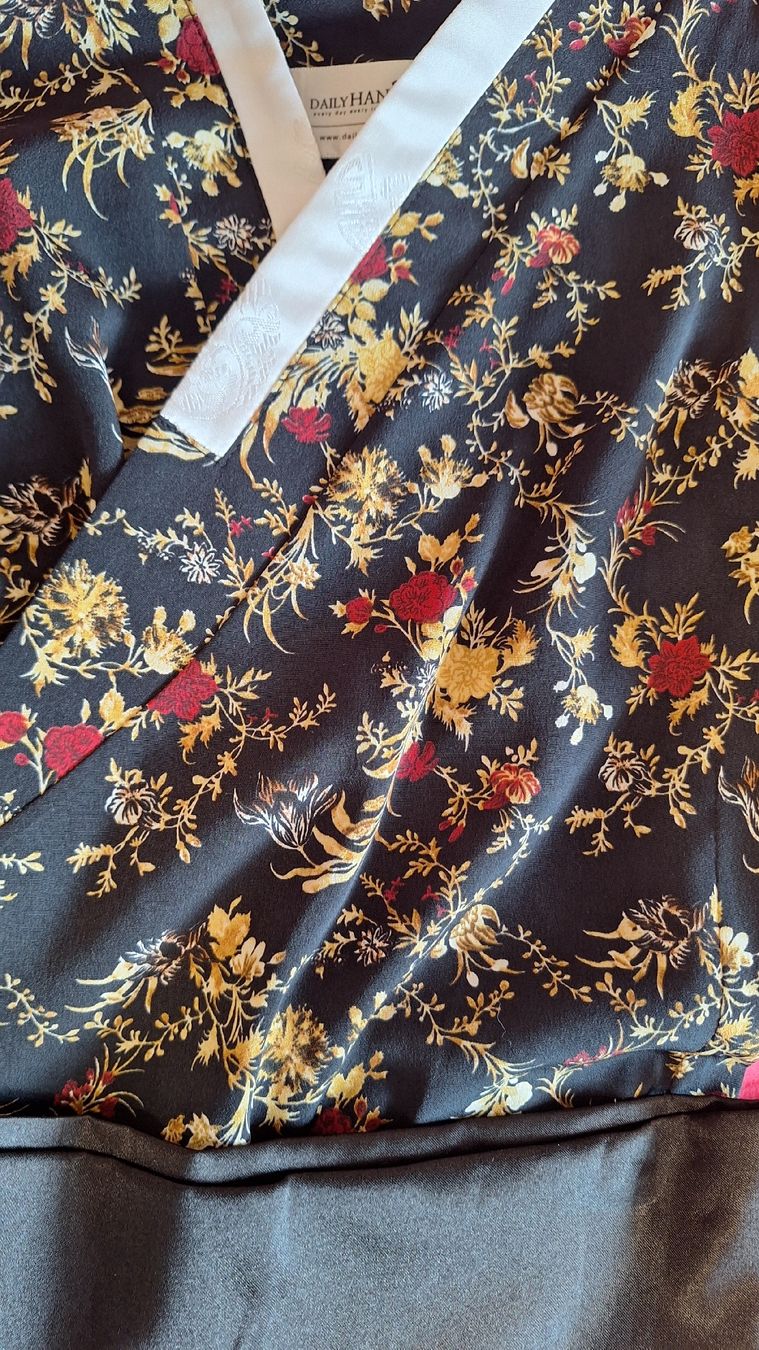 Blusen: Blouse for Korean hanbok – Gebraucht aus Gland von Dede_TheGreat 1