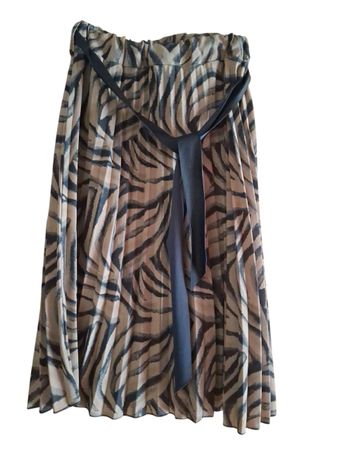 Jupe plissée New Collection taille S-M