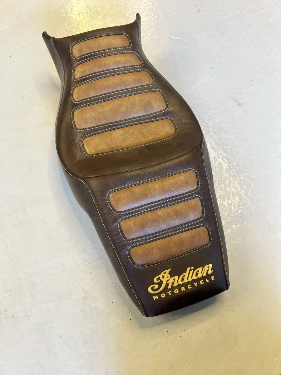 Indian Motorcycle Toutes les pièces détachées moto: Indian FTR Sattel – D'occasion à Zug par SirHenry34