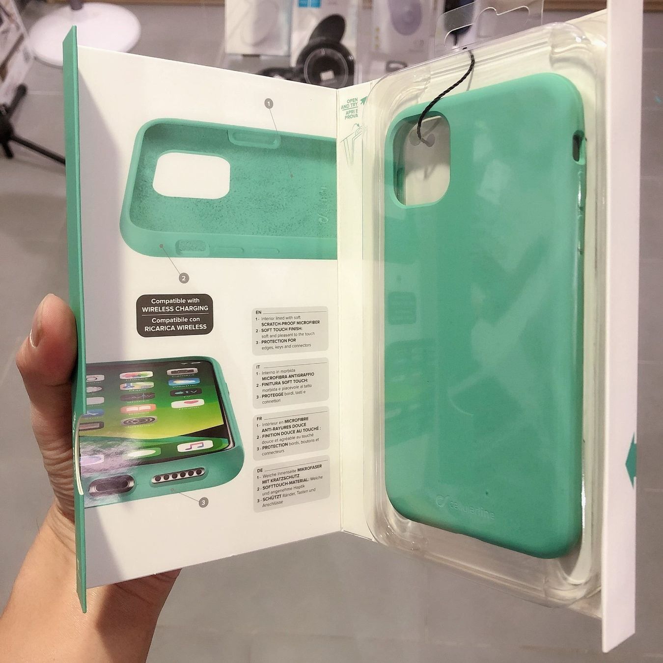 Cover & Protezioni schermo: Coque Sensation Cellularline - iPhone 11 ultra resistente – Nuovo e nell'imballaggio originale da Morges venduto da DigiAC 2