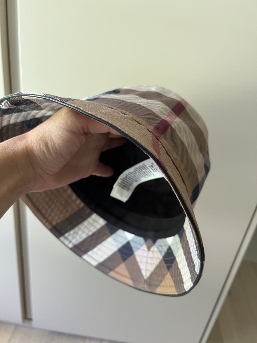 Burberry Hüte, Mützen & Caps: Burberry Bucket Hat Checked Canvas New – Neu (gemäss Beschreibung) aus Corsier GE von Karol_save_planet 6