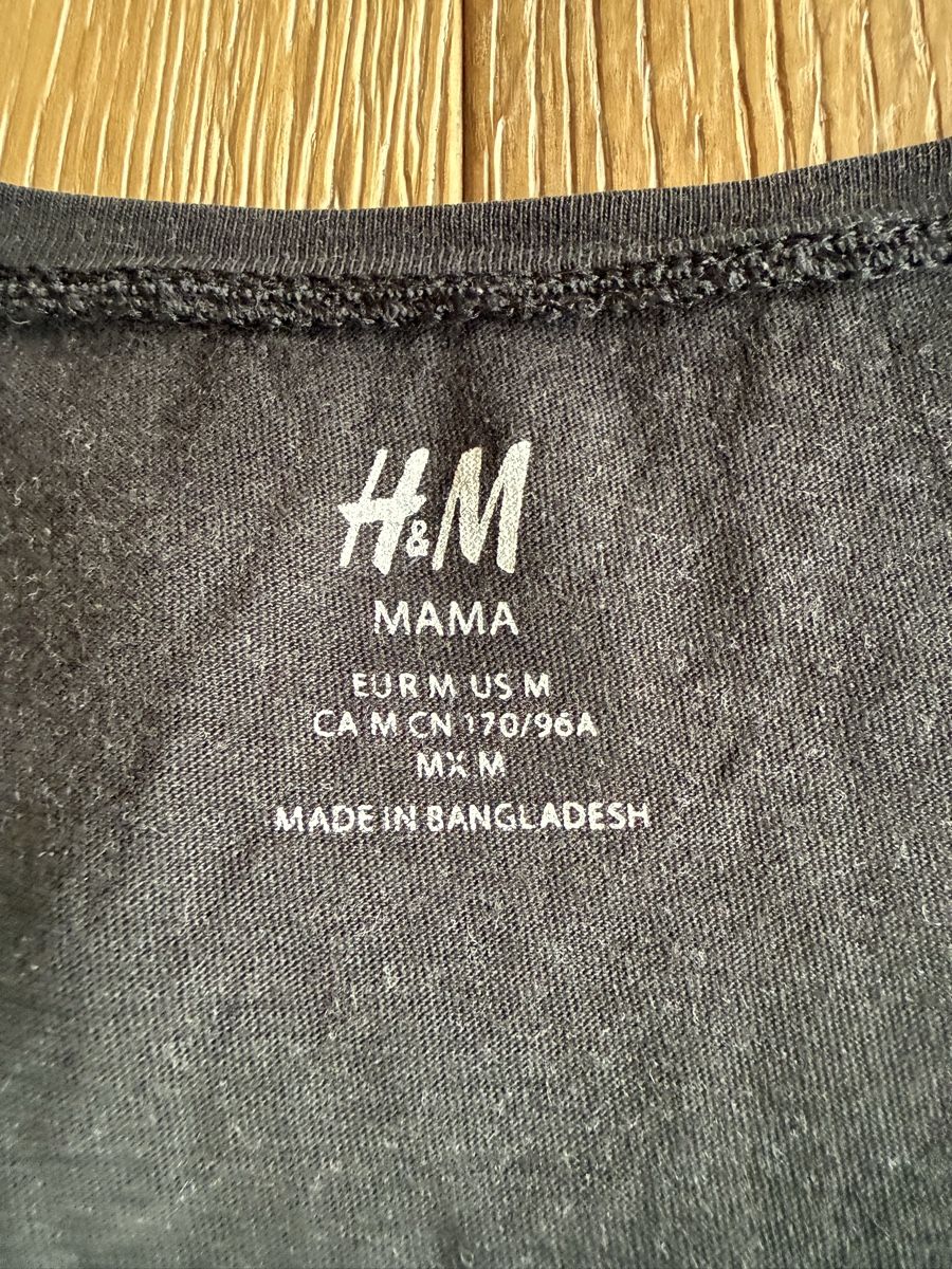 H&M T-shirts: Umstandsshirt H&M Grösse M – D'occasion à Pragg-Jenaz par gobrist 1