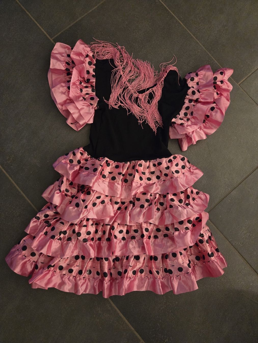Costumi: Flamenco Kleid – Usato da Henggart venduto da andreita
