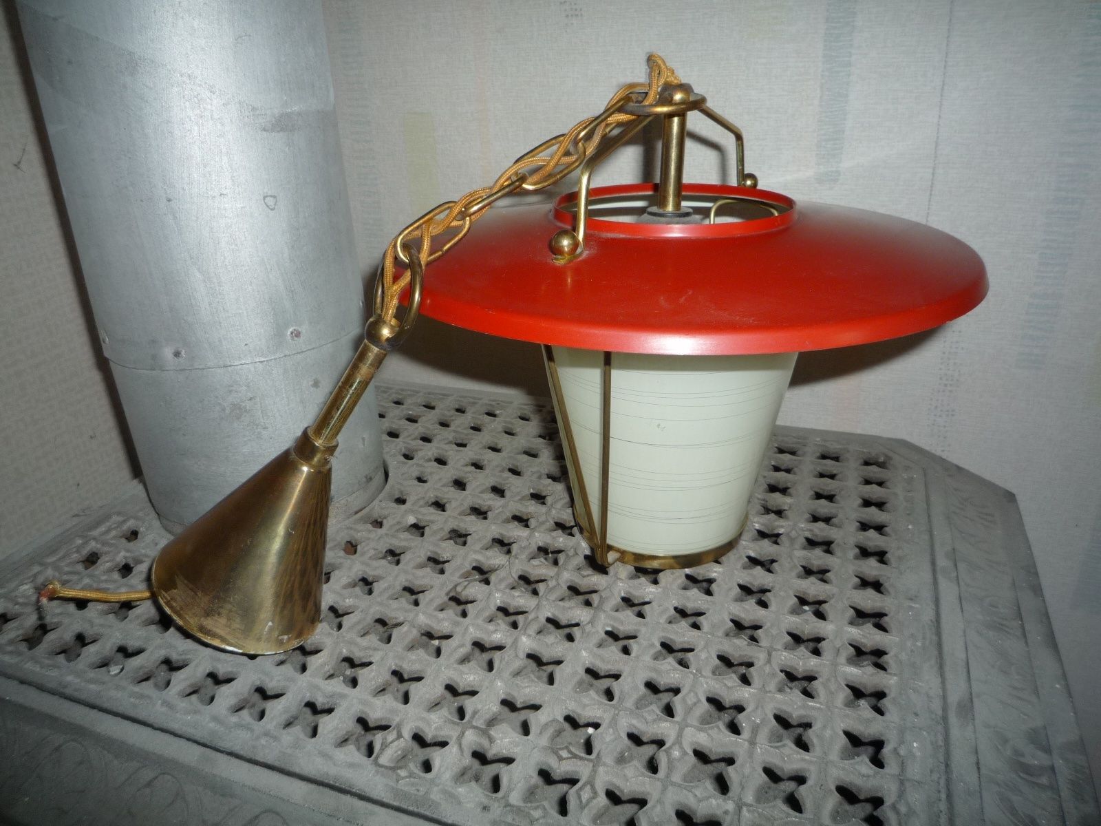 Kronleuchter & Deckenlampen: Deckenlampe 50er Jahre – Gebraucht aus Müllheim-Dorf von Longer_Life