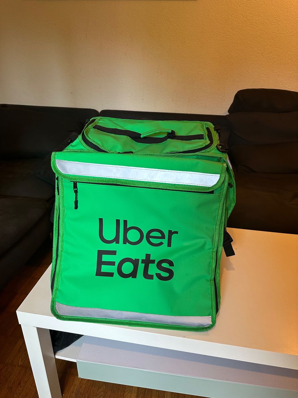 Taschen: Uber Eats Tasche – Neu (gemäss Beschreibung) aus Zürich von pih_qm9l
