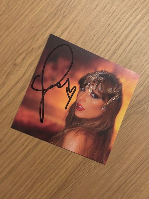 Autografi: Original Taylor Swift Autogramm – Nuovo (secondo la descrizione) da Rothrist venduto da cheyenne.schenk