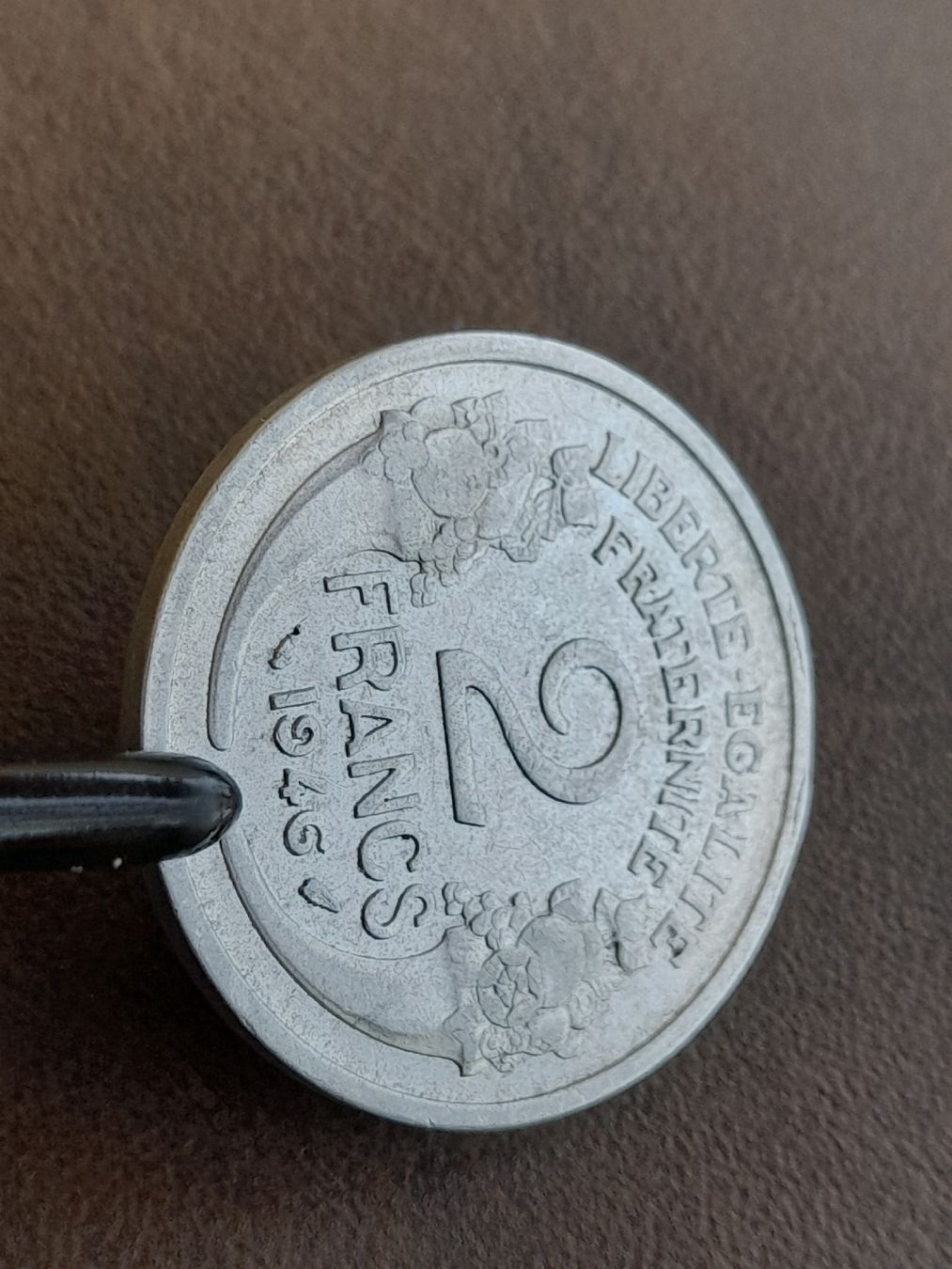 Alle Münzen: 2 Francs 1946 b Frankreich  – Gebraucht aus Basel von Basel_20 3