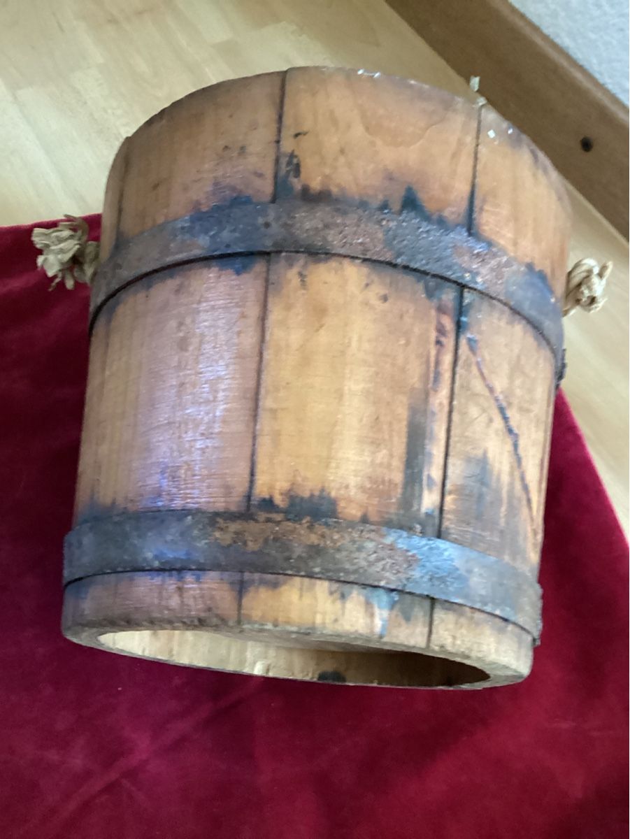 Altro per la casa: Antiker Holzeimer mit Hanfseil gebraucht – Usato da Nunningen venduto da Vintage59 1