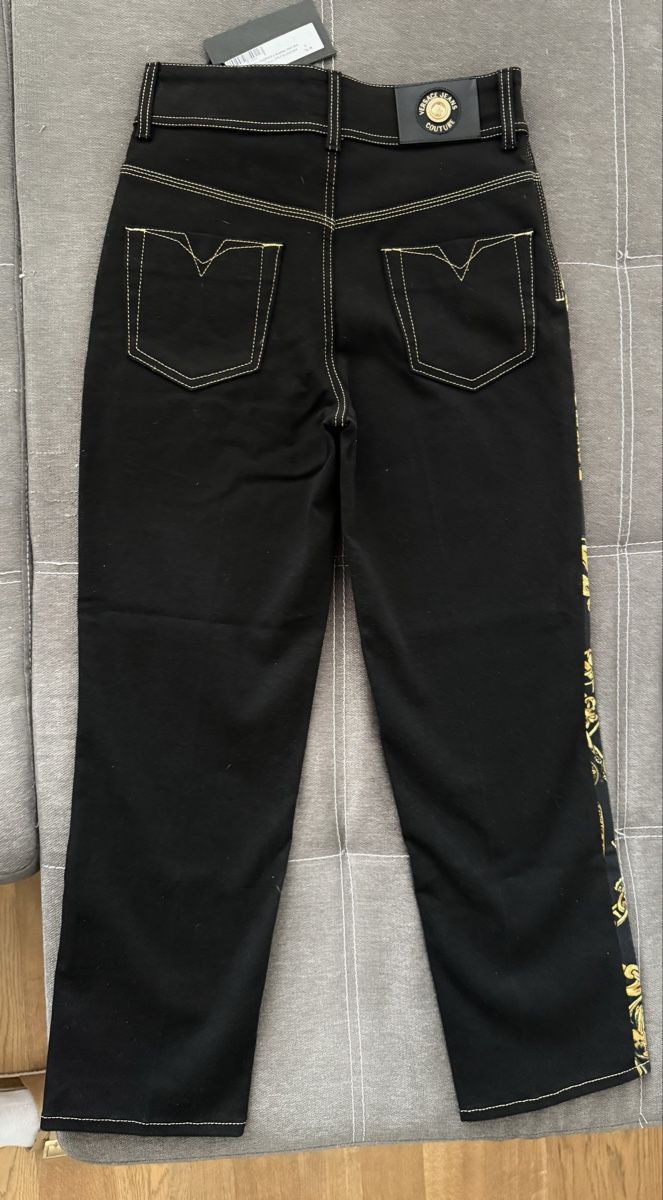 Versace Jeans: Neue Jeans von Versace Gr.26 – Nuovo e nell'imballaggio originale da Reinach AG venduto da innamac 4