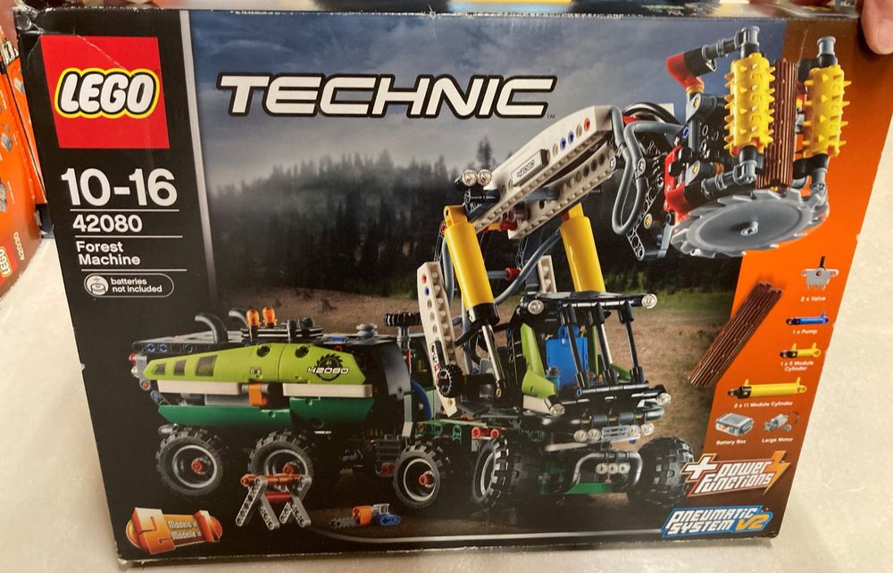 LEGO Technic 42080 Forest Machine (Gebraucht) in Bertschikon Gossau für ...