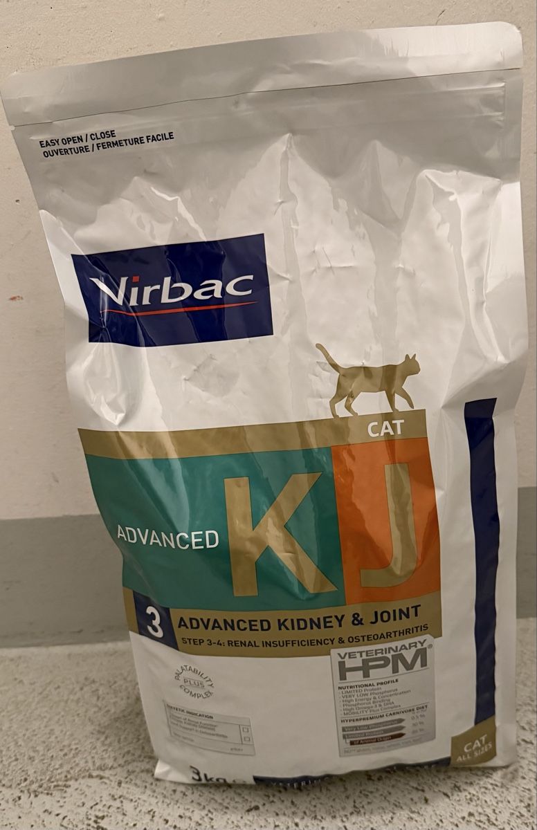 Nourriture: Virbac - KJ - 3 - Renal / 3 kg – Neuf avec emballage d'origine à Volketswil par coral72