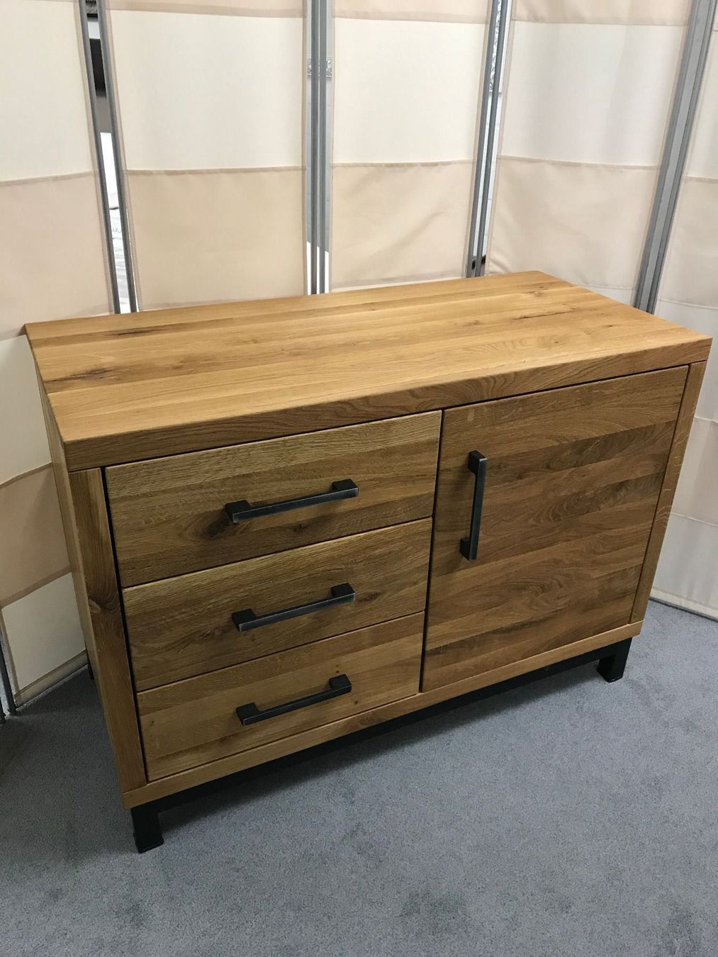 Kommoden: Kommode BREST Eiche massiv 107 x 77 cm 3 Schubladen – Neu (gemäss Beschreibung) aus Unterentfelden von moebelrufli 1
